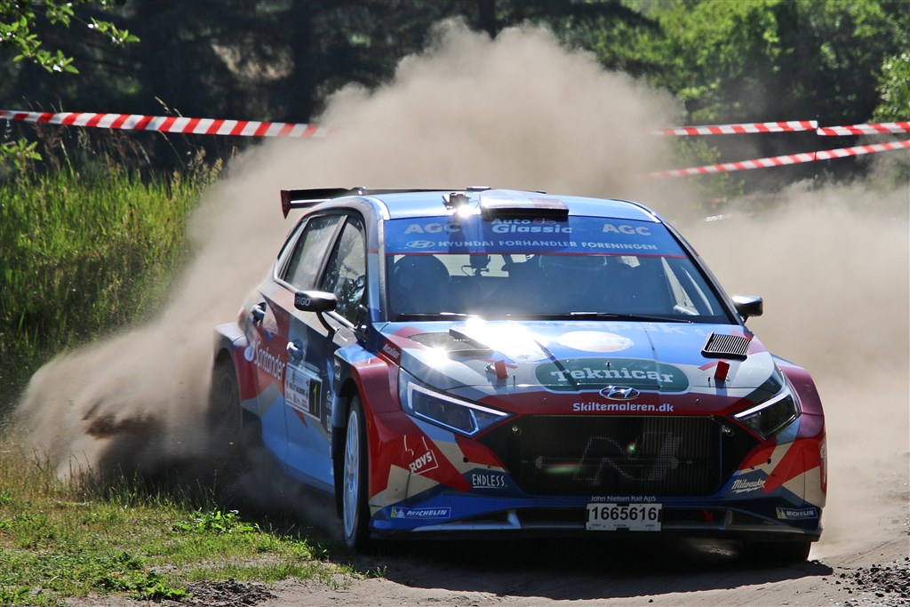 I weekenden gælder det sidste runde af Dansk Super Rally for Ib Kragh og Karsten Isaksen.
(Foto: IK Motorsport)